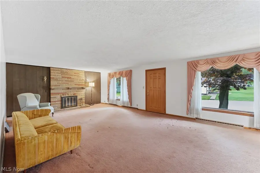 1304 E 2nd Street, Dover, OH 44622 - #3