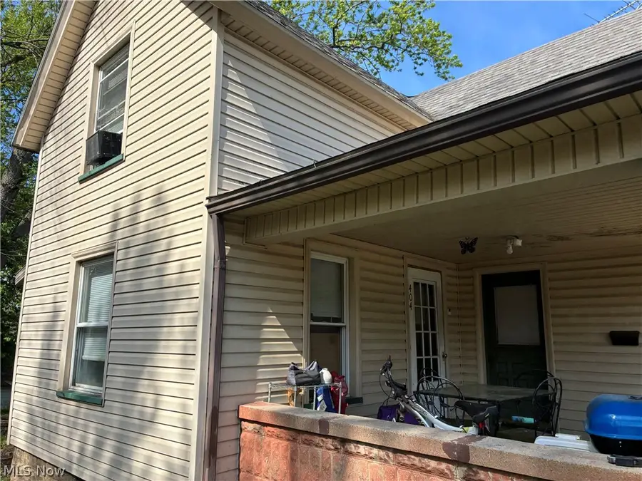 404 Pike Sw Avenue, Massillon, OH 44647 - #3