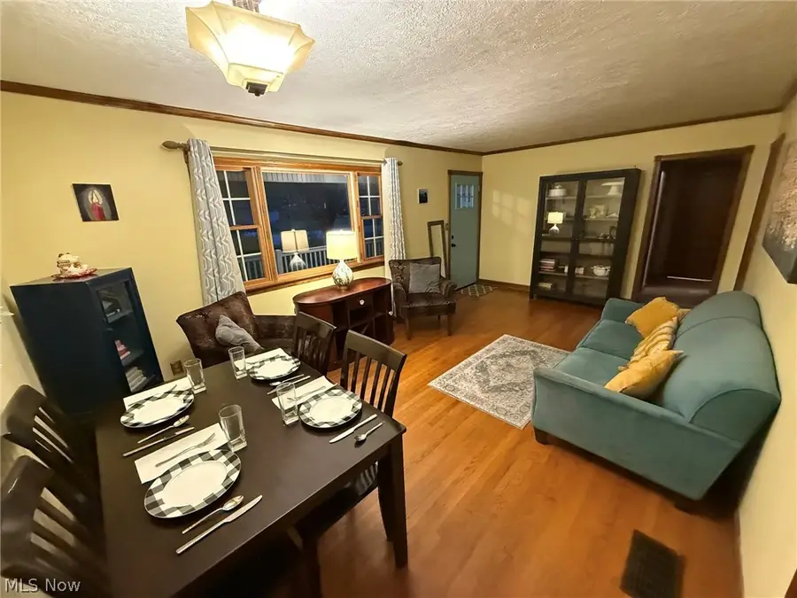744 Baker Nw Avenue, New Philadelphia, OH 44663 - #2
