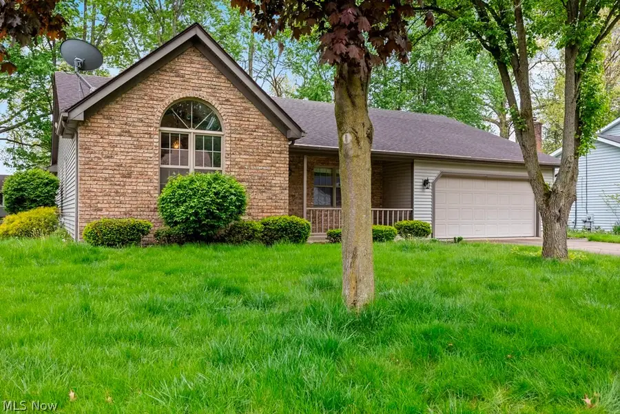 314 Greenwood Court, Elyria, OH 44035 - #2