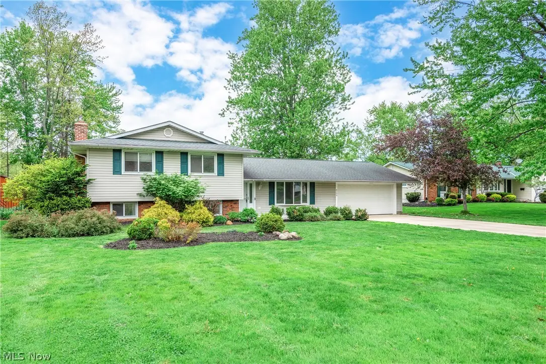 8139 Yorkshire Drive, Mentor, OH 44060 - #1
