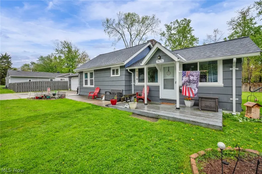 7476 Pinehurst Drive, Mentor On The Lake, OH 44060 - #3