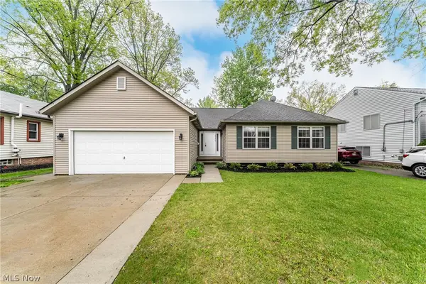 22461 Macbeth Avenue, Fairview Park, OH 44126