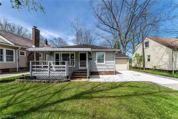 575 W Glendale Street, Bedford, OH 44146