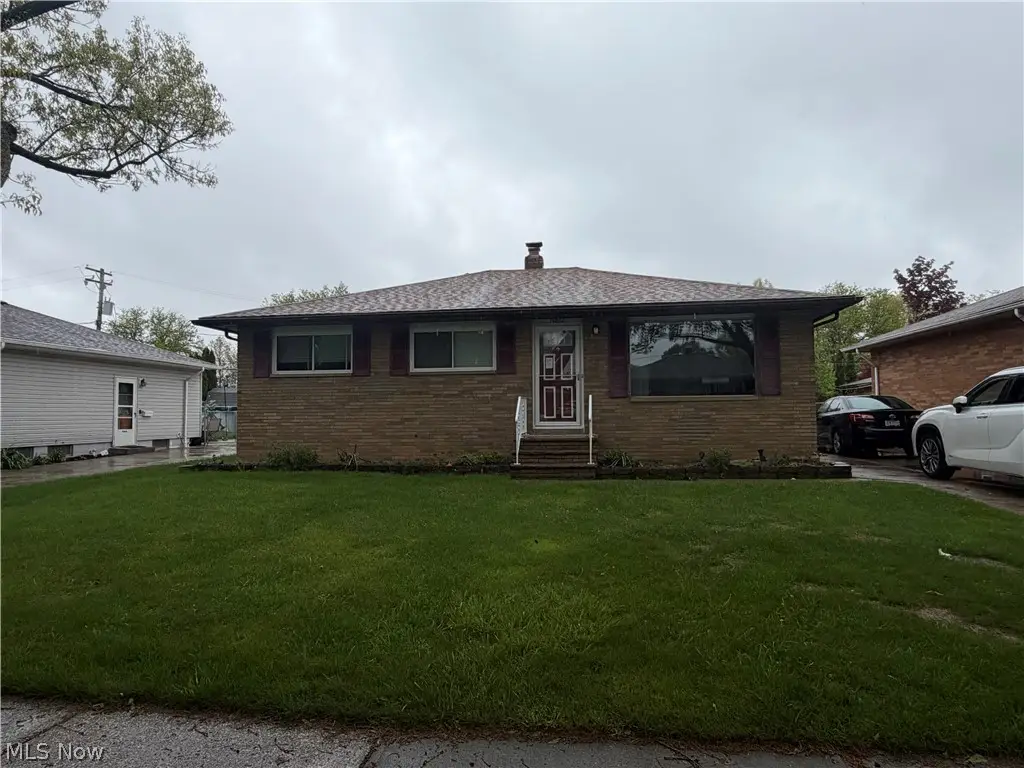 14812 Rochelle Avenue, Cleveland, OH 44135 - #1