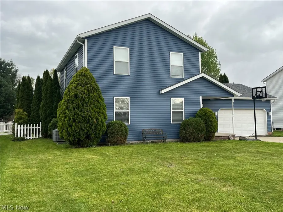 835 Yorkshire Drive, Ravenna, OH 44266 - #2