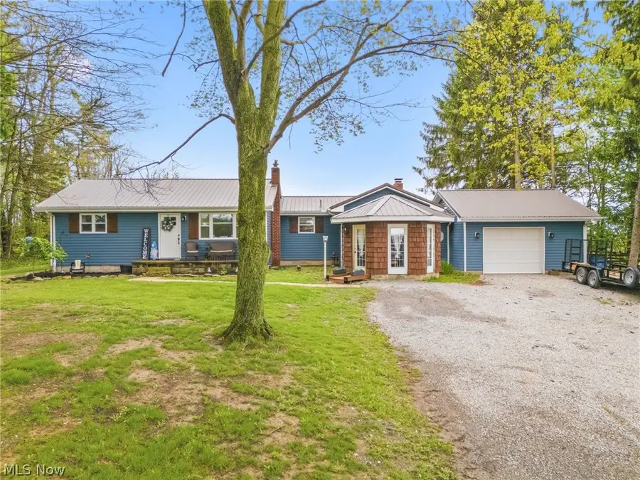 1477 E Garfield Road, New Springfield, OH 44443 - #3