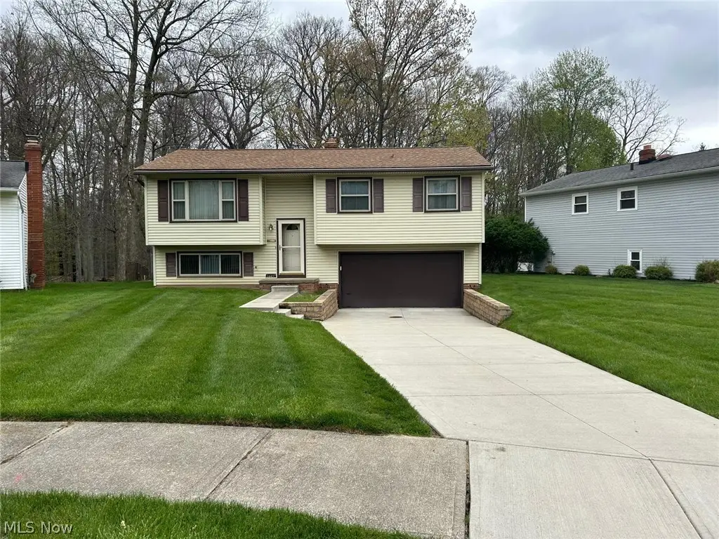 24437 Ridgeline, Bedford Heights, OH 44146 - #1