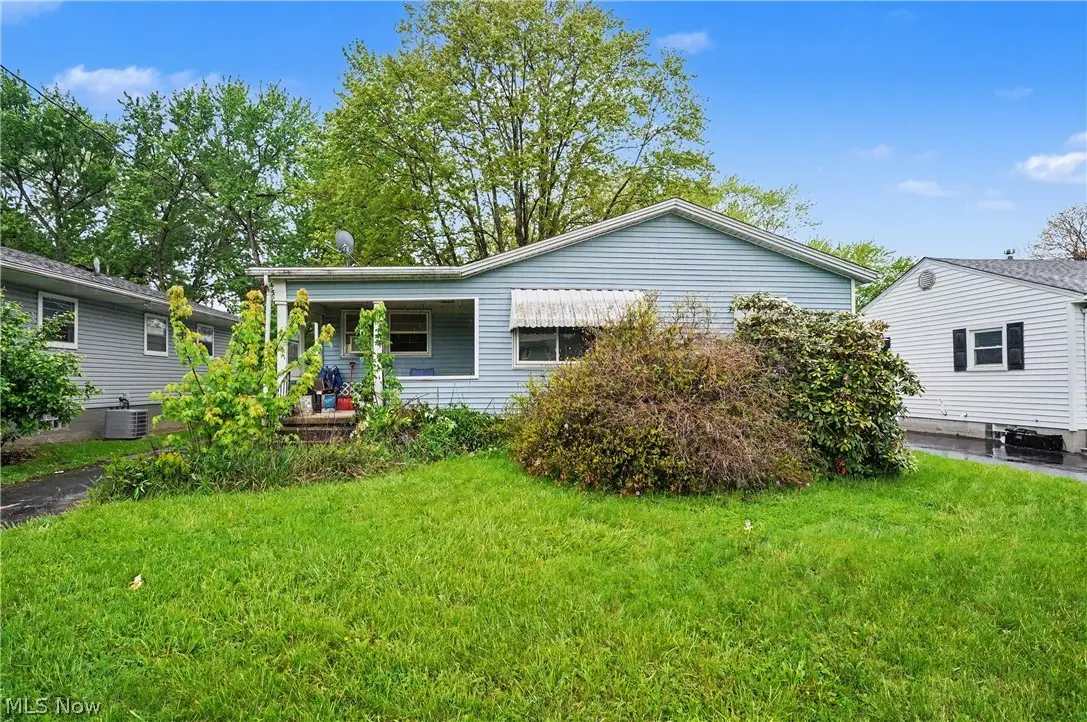 520 Sunset Drive, Hubbard, OH 44425 - #1