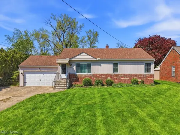 125 Meadowlane Road, Seven Hills, OH 44131