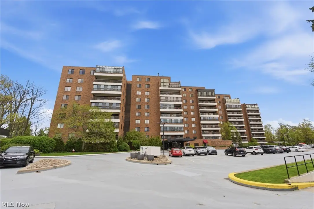 27500 Cedar Road #808, Beachwood, OH 44122 - #1
