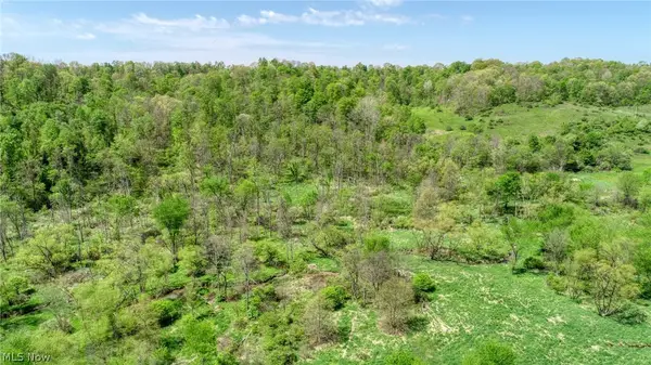 6820 Crane Run Road, Cumberland, OH 43732