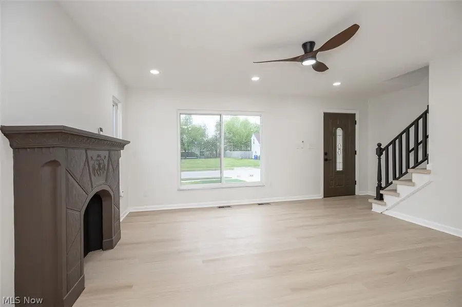 3896 Strandhill Road, Cleveland, OH 44128 - #3