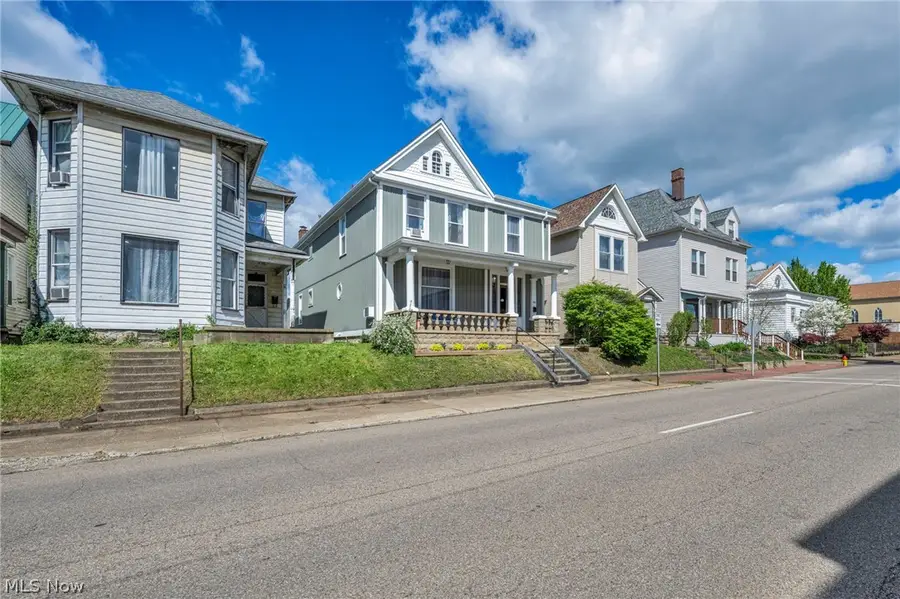 145 S 7th Street, Zanesville, OH 43701 - #3