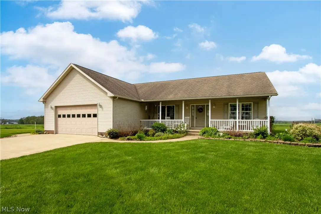 17361 Back Massillon Road, North Lawrence, OH 44666 - #1