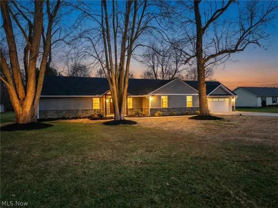 16243 Roselawn Drive, Burton, OH 44021 - #2