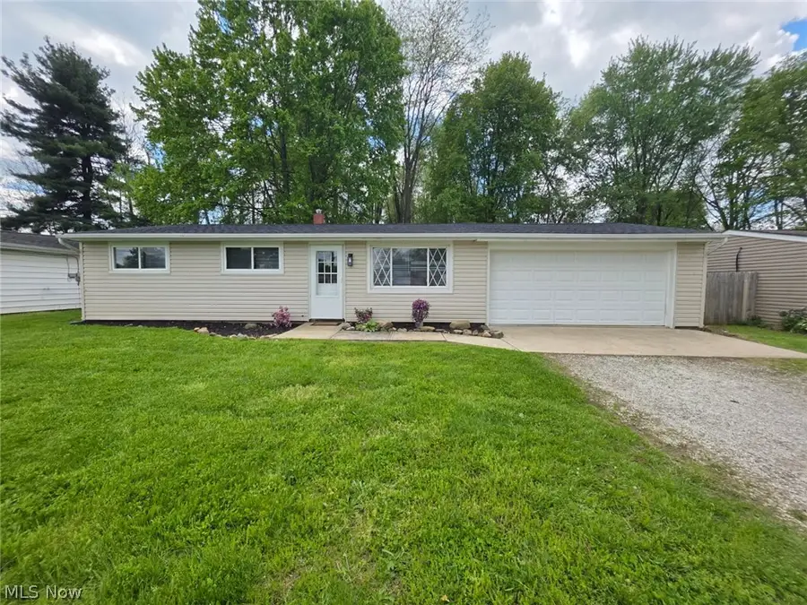 3070 Polly Road, Ravenna, OH 44266 - #2