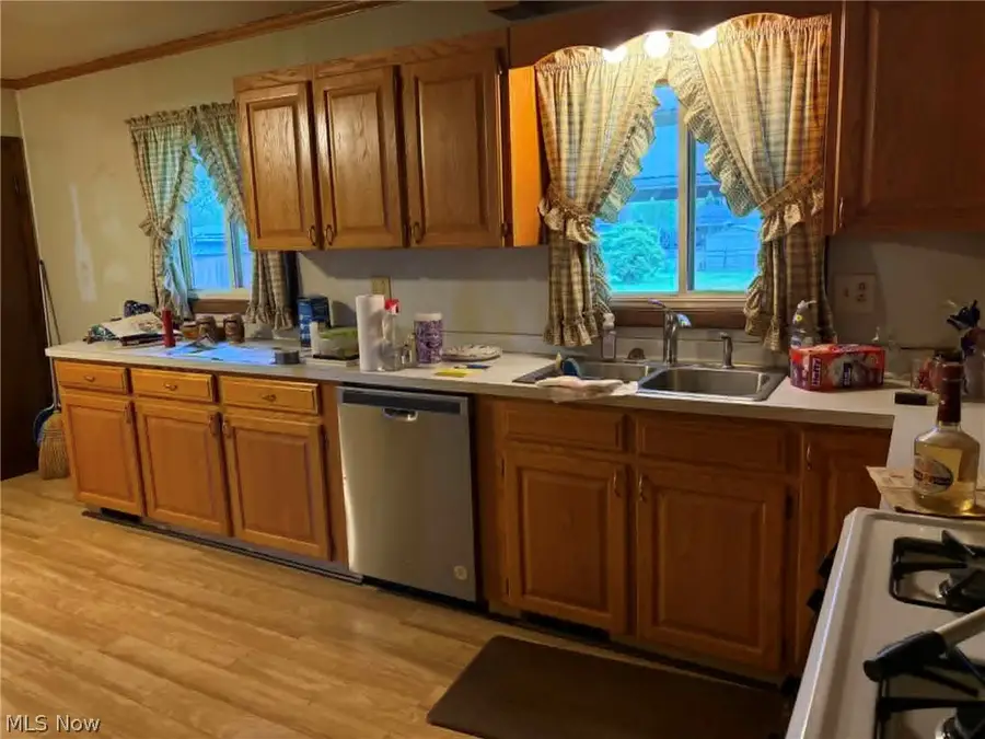 517 E 5th Street, West Lafayette, OH 43845 - #3