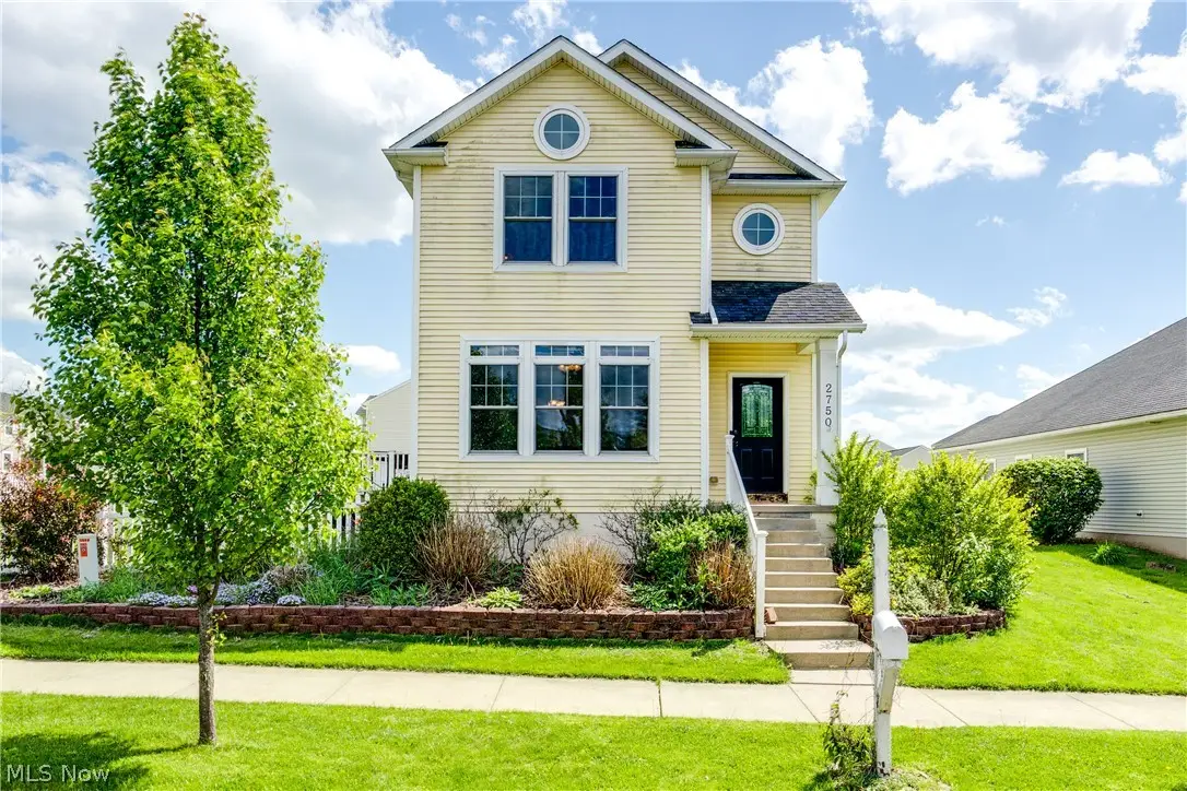 2750 Himelrigh Boulevard, Barberton, OH 44203 - #1
