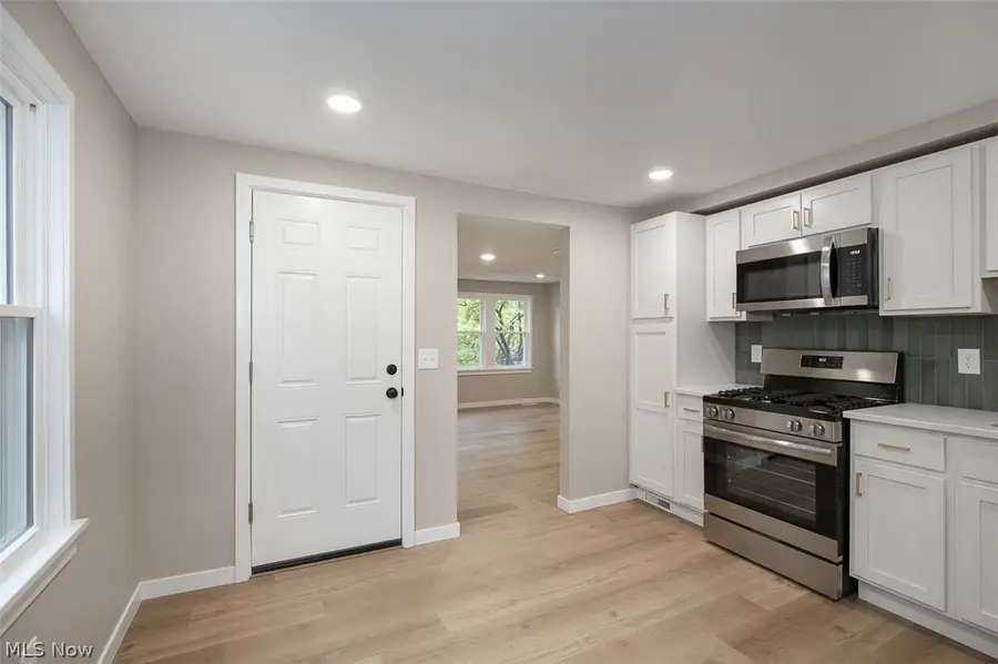 1605 Winchester Avenue, Lakewood, OH 44107 - #3