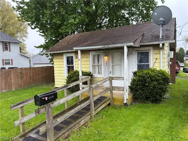 134 Harmon Ne Avenue, Brewster, OH 44613