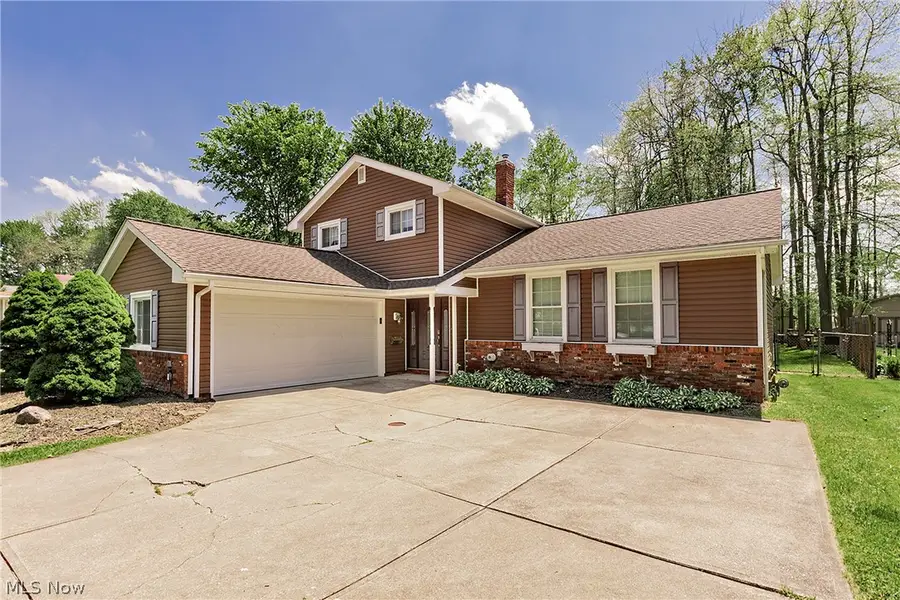 33320 Outley Park Drive, Solon, OH 44139 - #2