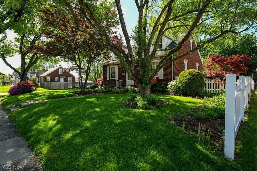 3000 14th Nw Street, Canton, OH 44708 - #3