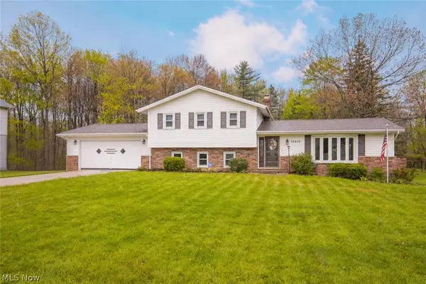 18810 Dellwood Drive, Walton Hills, OH 44146