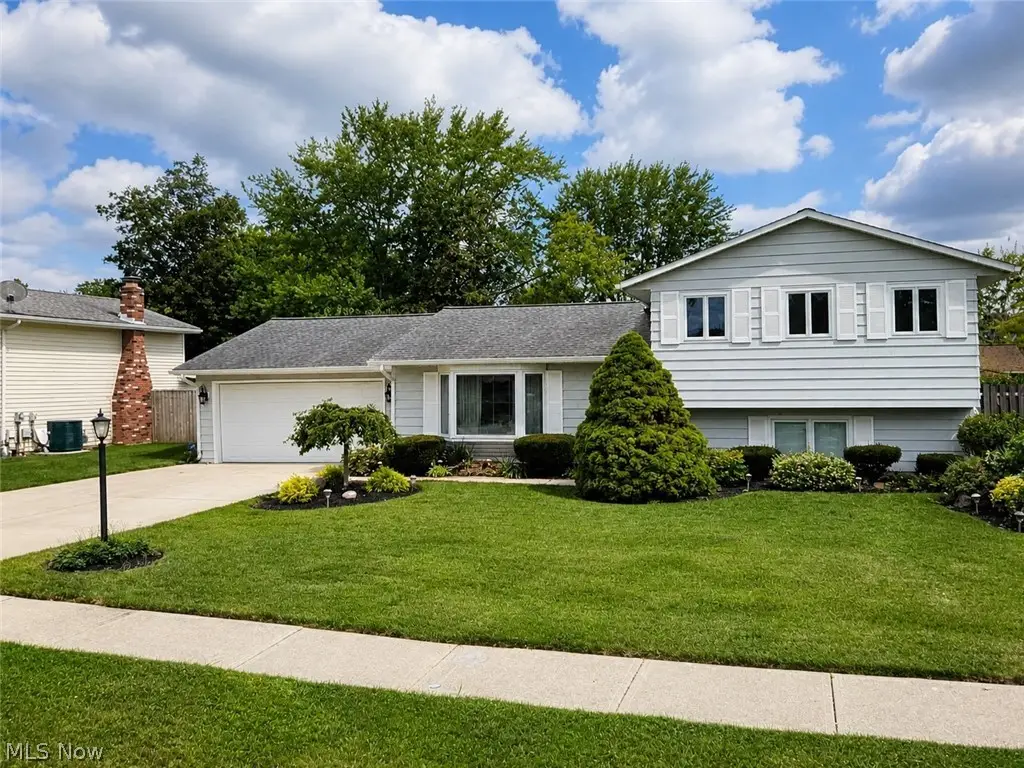 944 Stark Street, Sheffield Lake, OH 44054 - #1