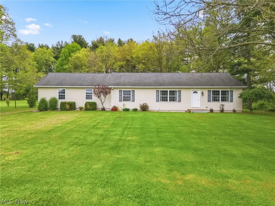 9084 Plymouth Street, Hanoverton, OH 44423 - #3