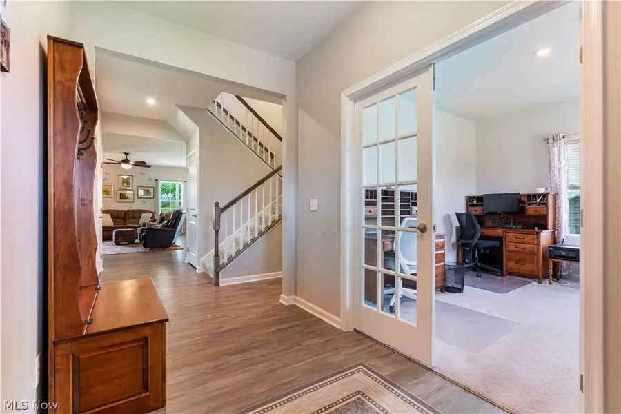 5810 Quarry Lake Se Drive, East Canton, OH 44730 - #3