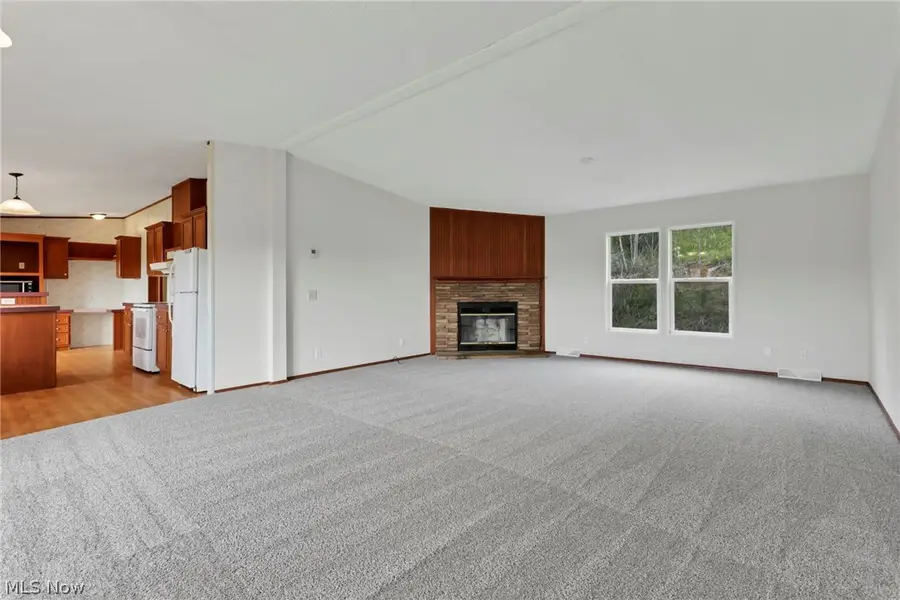 12186 State Route 155 Se, Corning, OH 43730 - #3