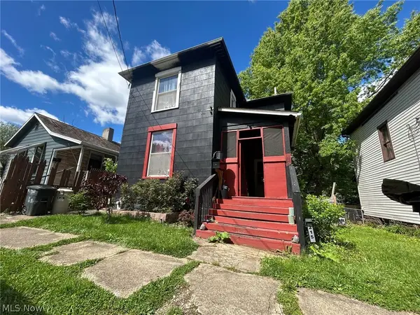 215 Columbia Street, Zanesville, OH 43701