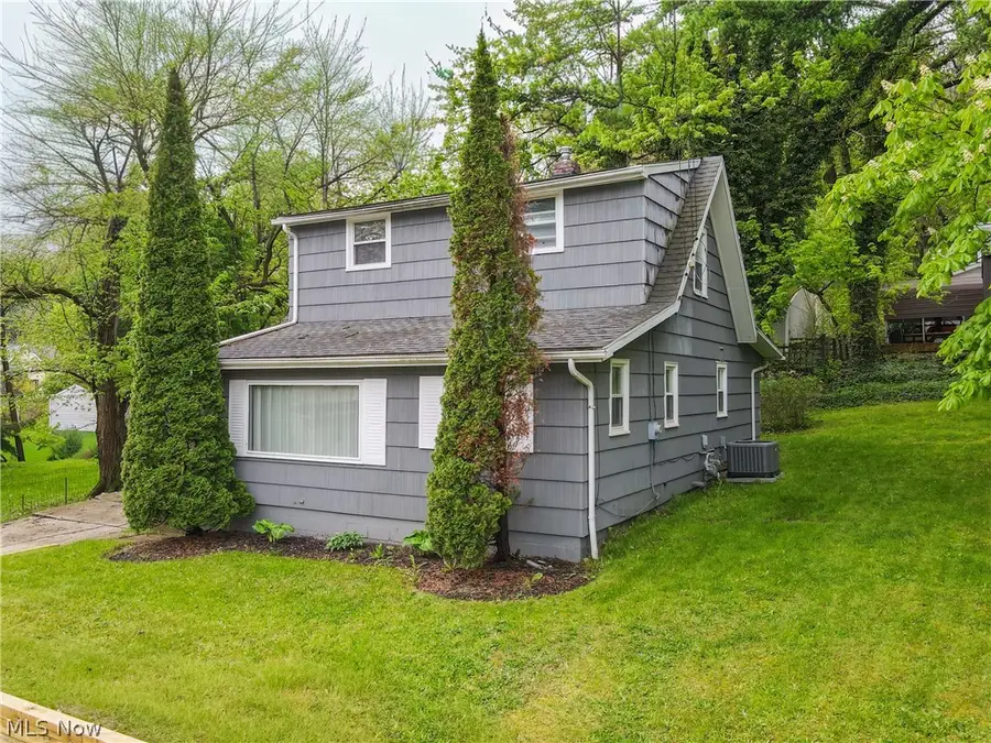 2574 South Street, Lakemore, OH 44250 - #3