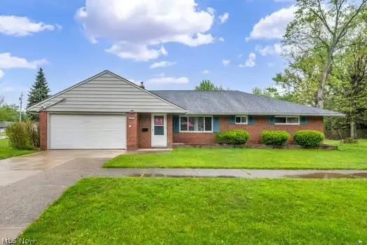 523 Jeannette Drive, Richmond Heights, OH 44143