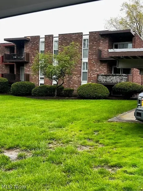 3020 North River Road #G3, Warren, OH 44483
