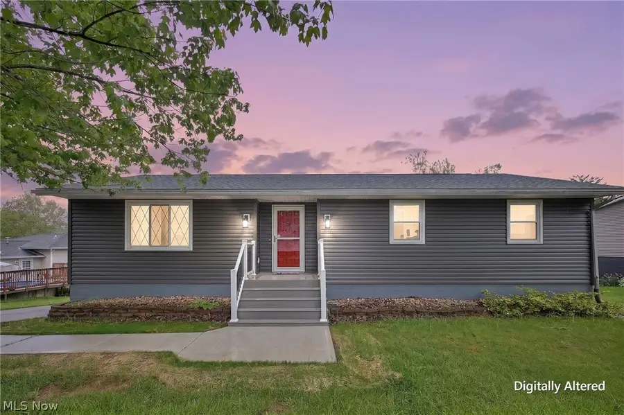 3285 Lakewood Drive, Zanesville, OH 43701 - #2