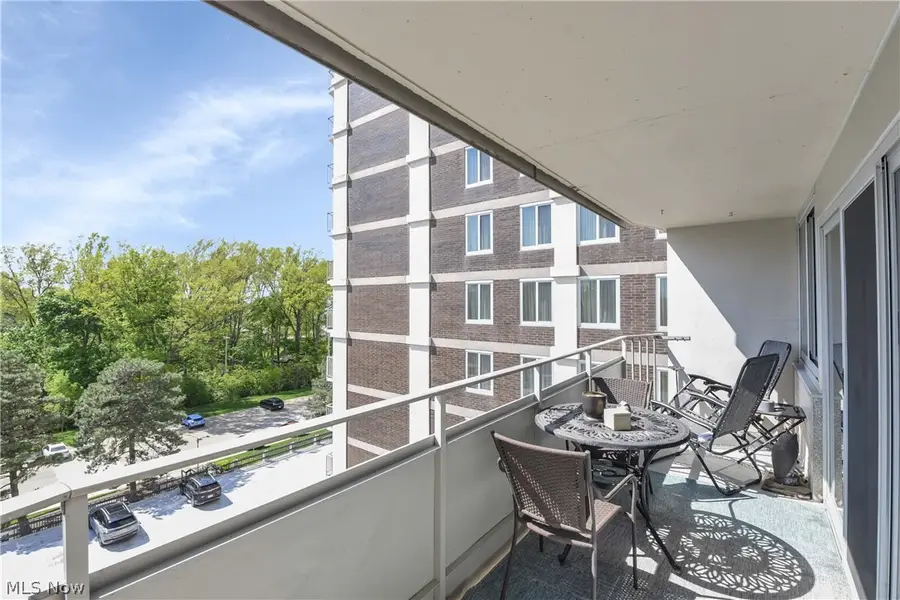 12900 Lake Avenue #615, Lakewood, OH 44107 - #3