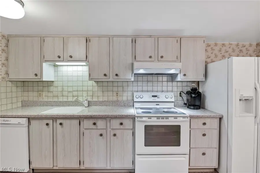 4849 Grace Road #122, North Olmsted, OH 44070 - #3