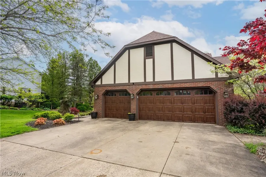 6974 Militia Hill Nw Street, Canton, OH 44718 - #2