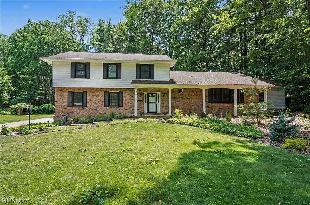 379 Nob Hill Drive, Akron, OH 44303 - #1