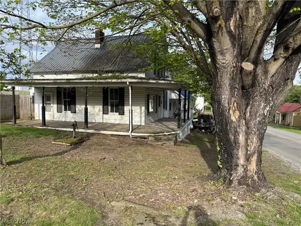 225 W Main Street, Deersville, OH 44693