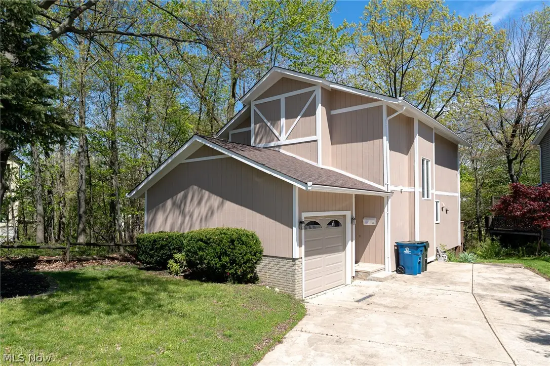 495 Cahoon Road, Bay Village, OH 44140 - #1