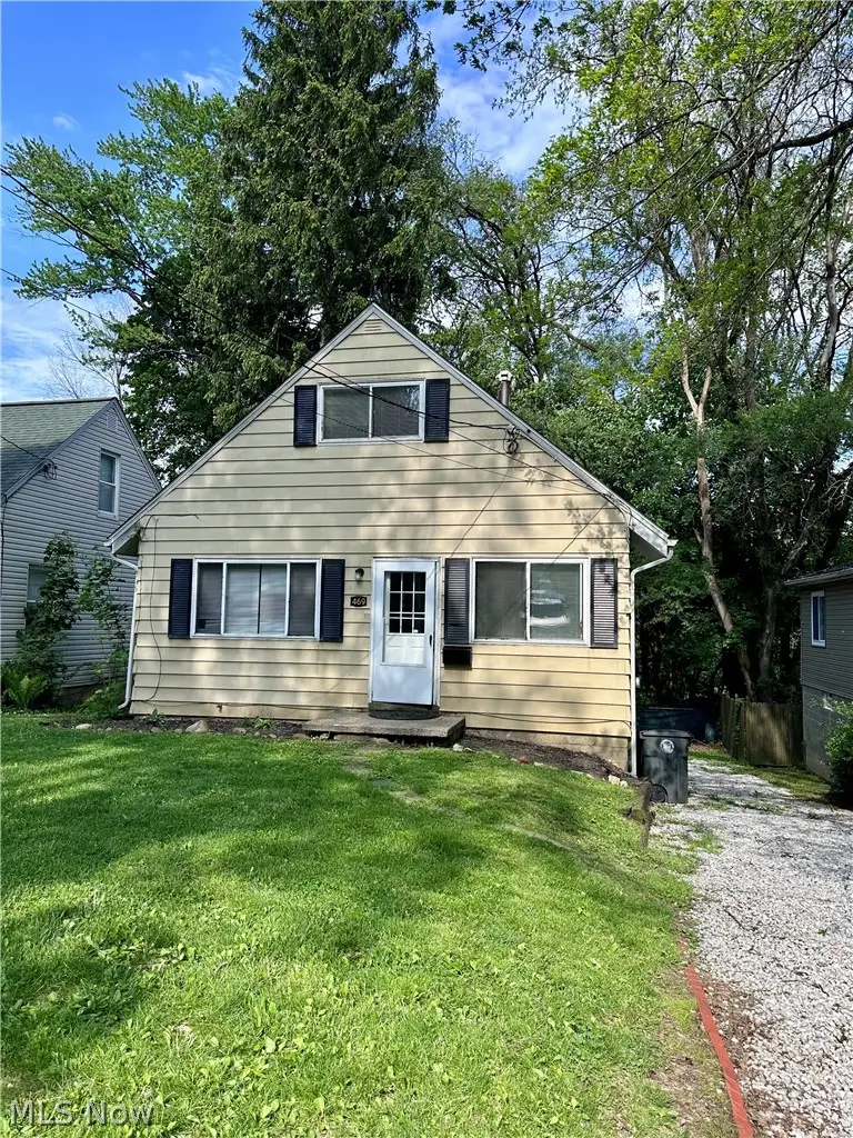 469 Kathleen Street, Akron, OH 44303 - #3