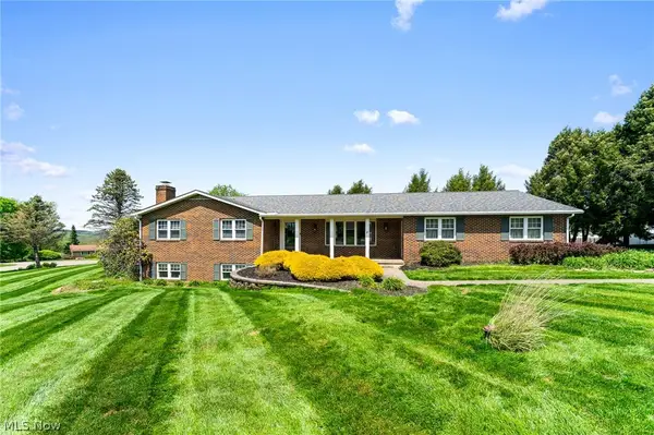 49325 S Park Circle, East Liverpool, OH 43920