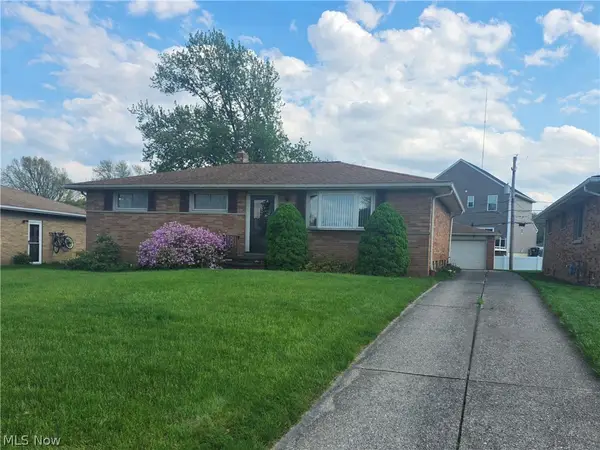 1423 Roanoke Drive, Parma, OH 44134
