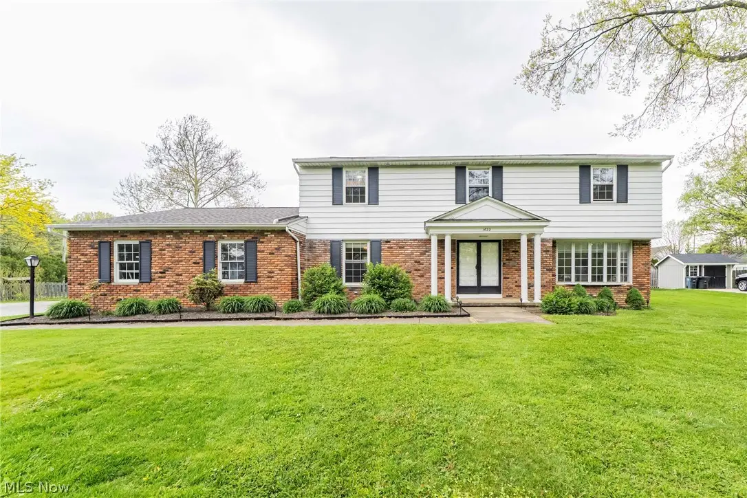1622 Seven Oaks Drive, Lyndhurst, OH 44124 - #1