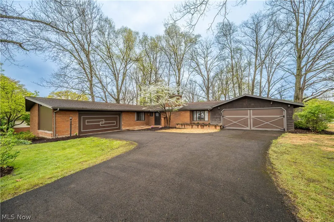 1019 Park Circle, Girard, OH 44420 - #1