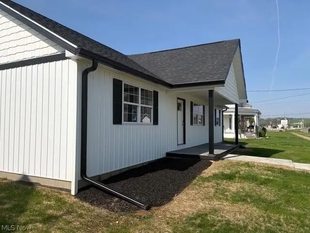 165 W 3rd Street, Frazeysburg, OH 43822 - #3