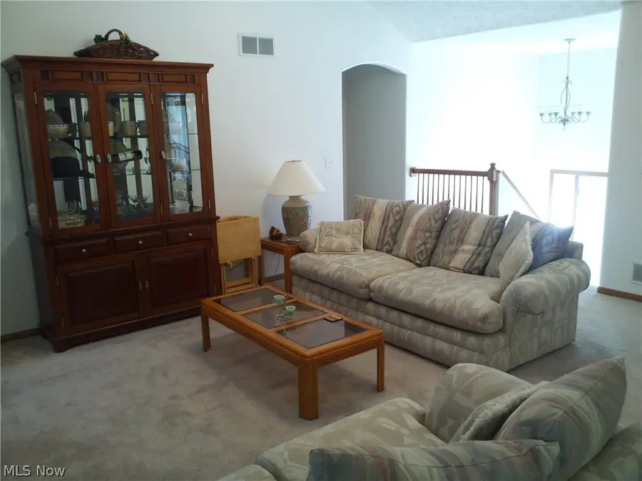 1231 Honodle Avenue, Akron, OH 44305 - #3